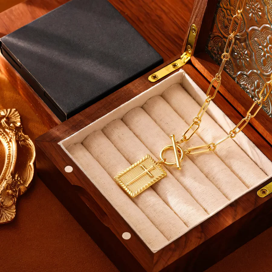 Dainty Nail Cross Necklace - Celestine™
